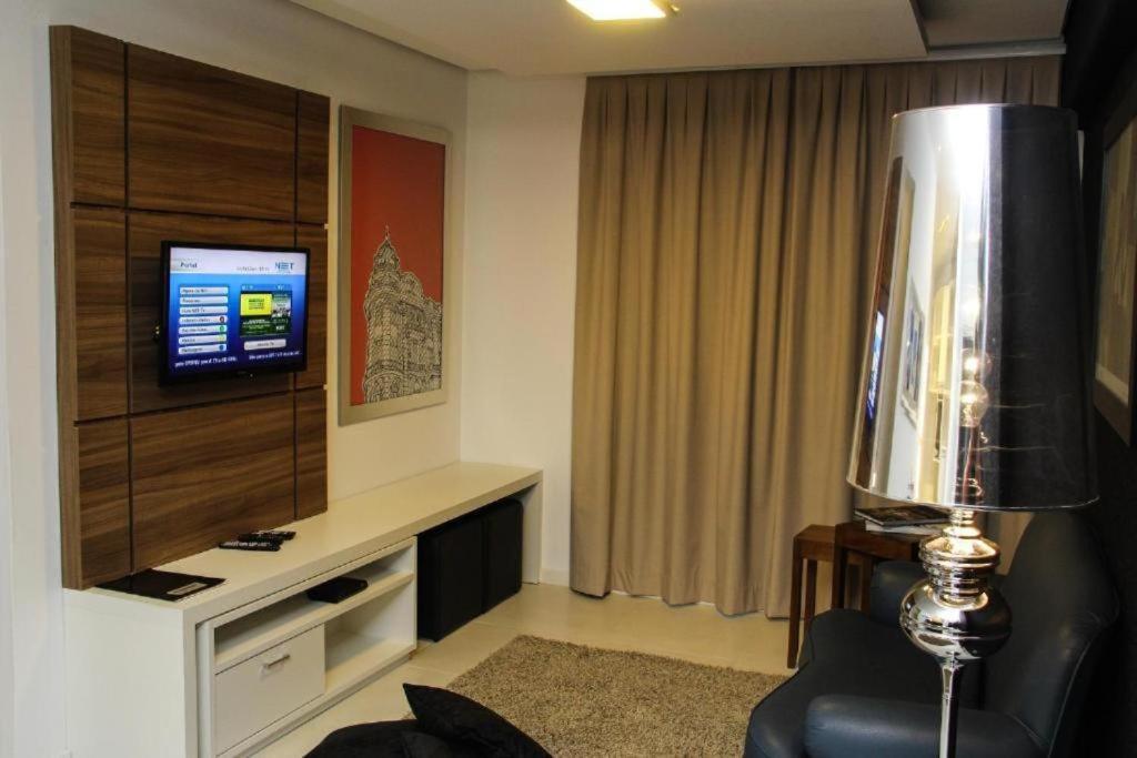 M Tower Hotel Pelotas Bagian luar foto