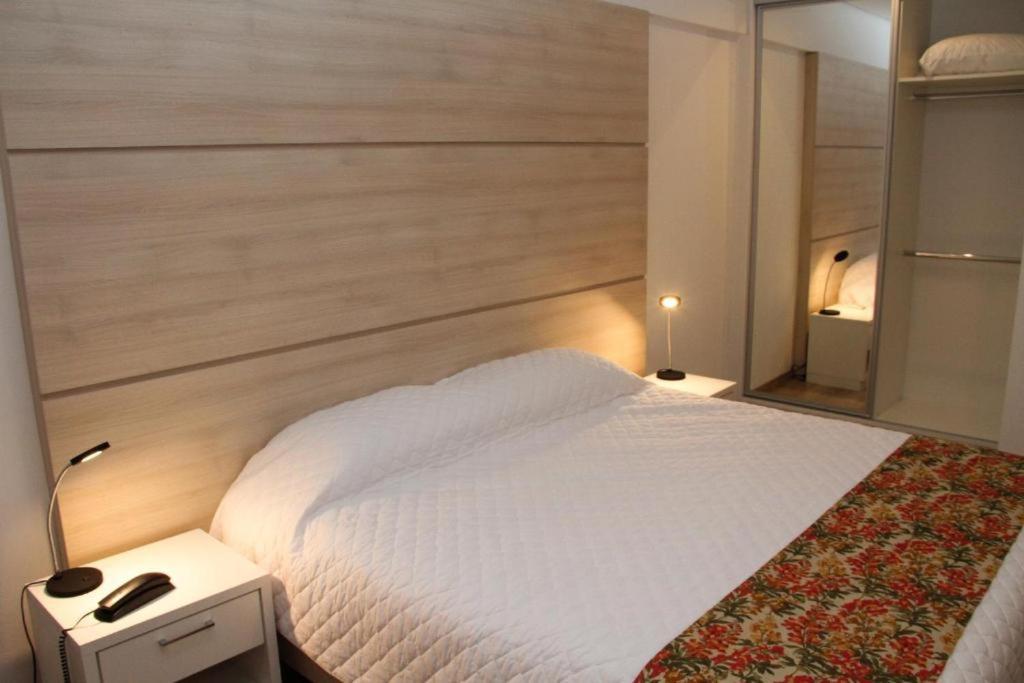 M Tower Hotel Pelotas Bagian luar foto