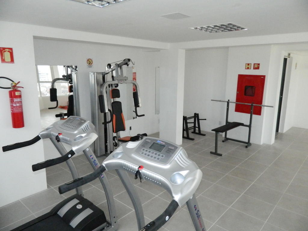 M Tower Hotel Pelotas Bagian luar foto