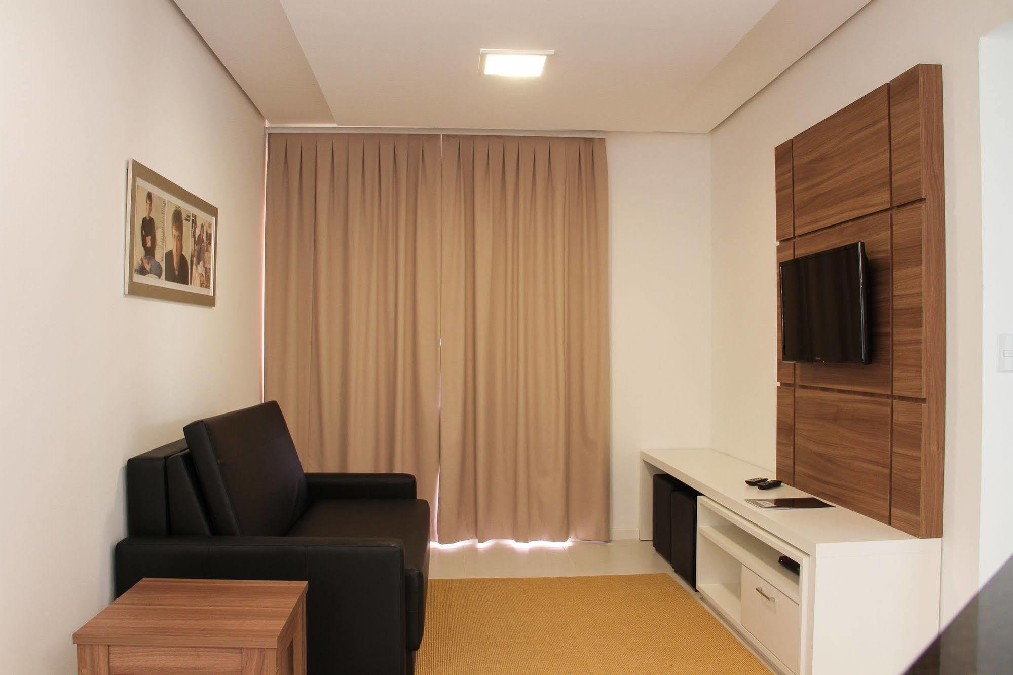 M Tower Hotel Pelotas Bagian luar foto